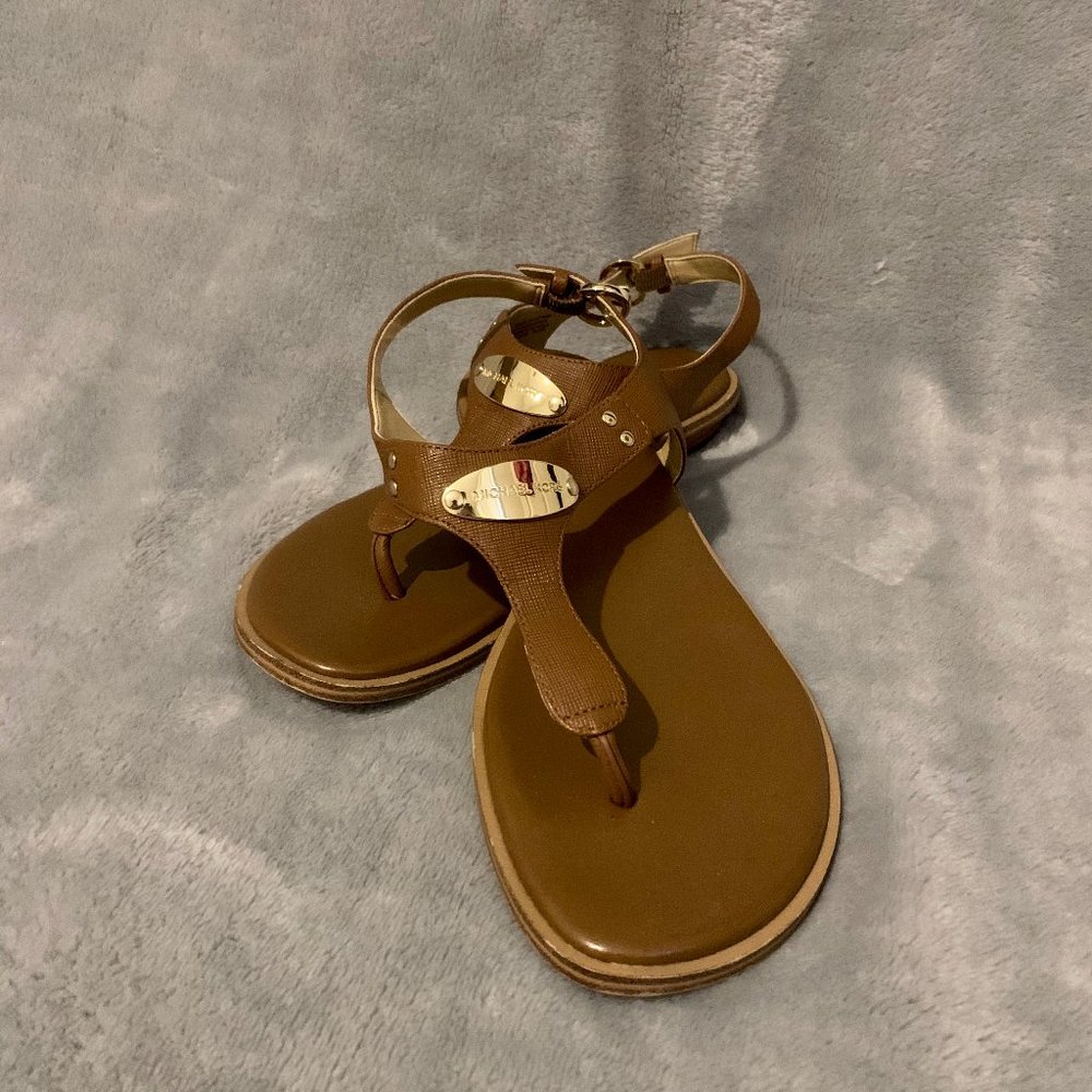 Michael Kors Plate Flat Thong Sandals